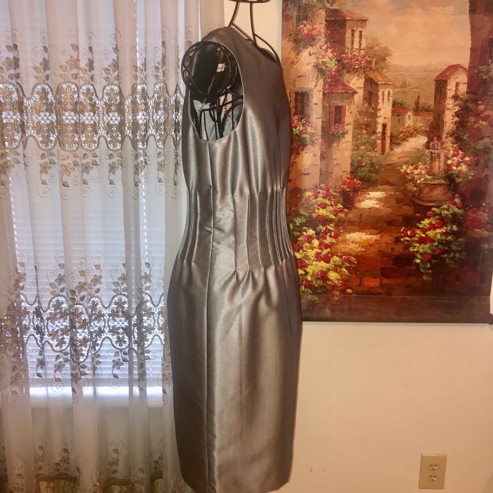 ✅🆕Calvin Klein🤎  gray satin dress - Picture 4 of 8